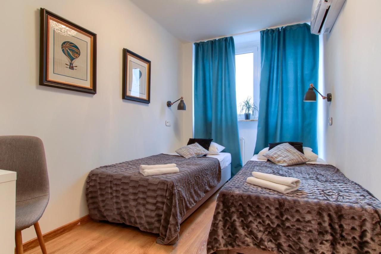 Unitapartaments Short Rent Apartment In Warsaw By Metro Station Rondo Onz Apart With 3Bedrooms 23 Exterior foto